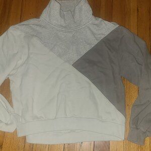 Abercrombie & Fitch soft collection sweatshirt  size Medium